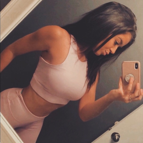 Meet your Posher, Jenna - Picture 7 of 8